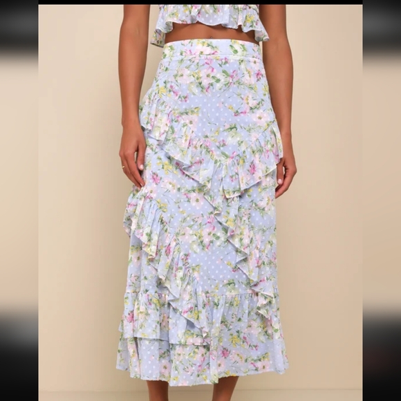 NWOT Lulus Easily Beloved Light Blue Floral Ruched Ruffled Top & Skirt Outfit - Picture 6 of 12
